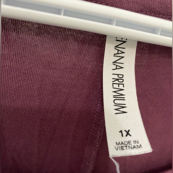 Purple 3/4 sleeve Tshirt - Picture 2 of 2